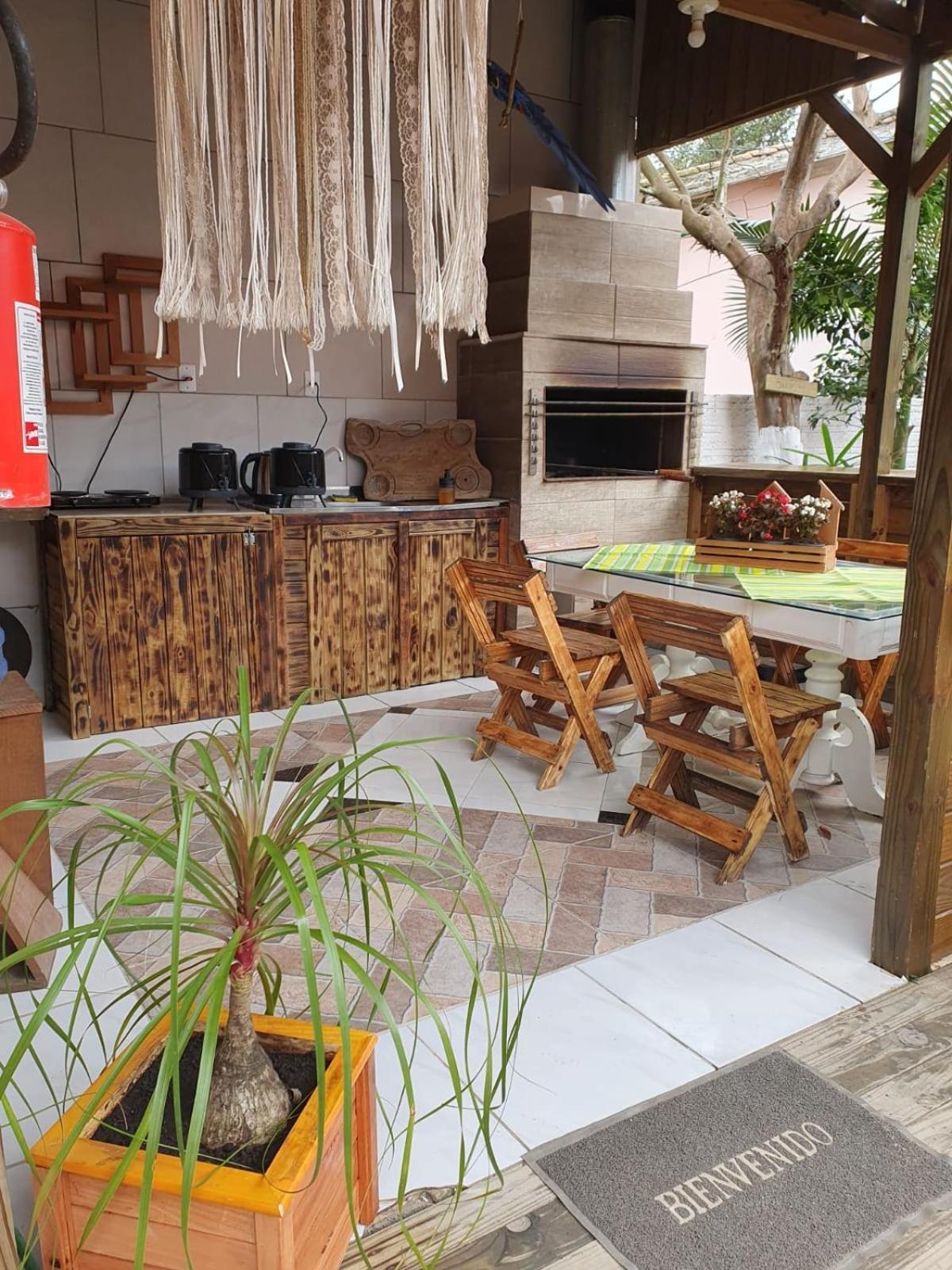 Rumah Pantai Pousada Praia do Rosa Exterior photo